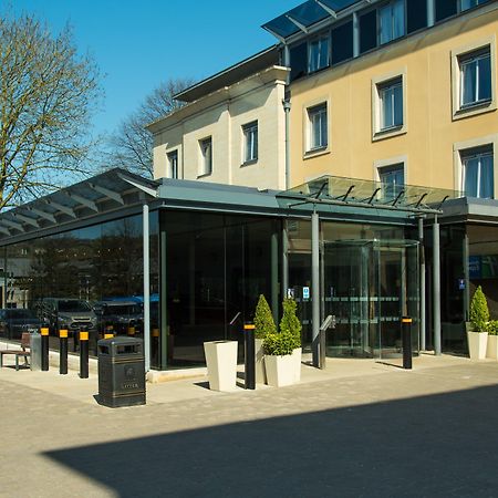 Holiday Inn Express Bath By Ihg Exteriör bild