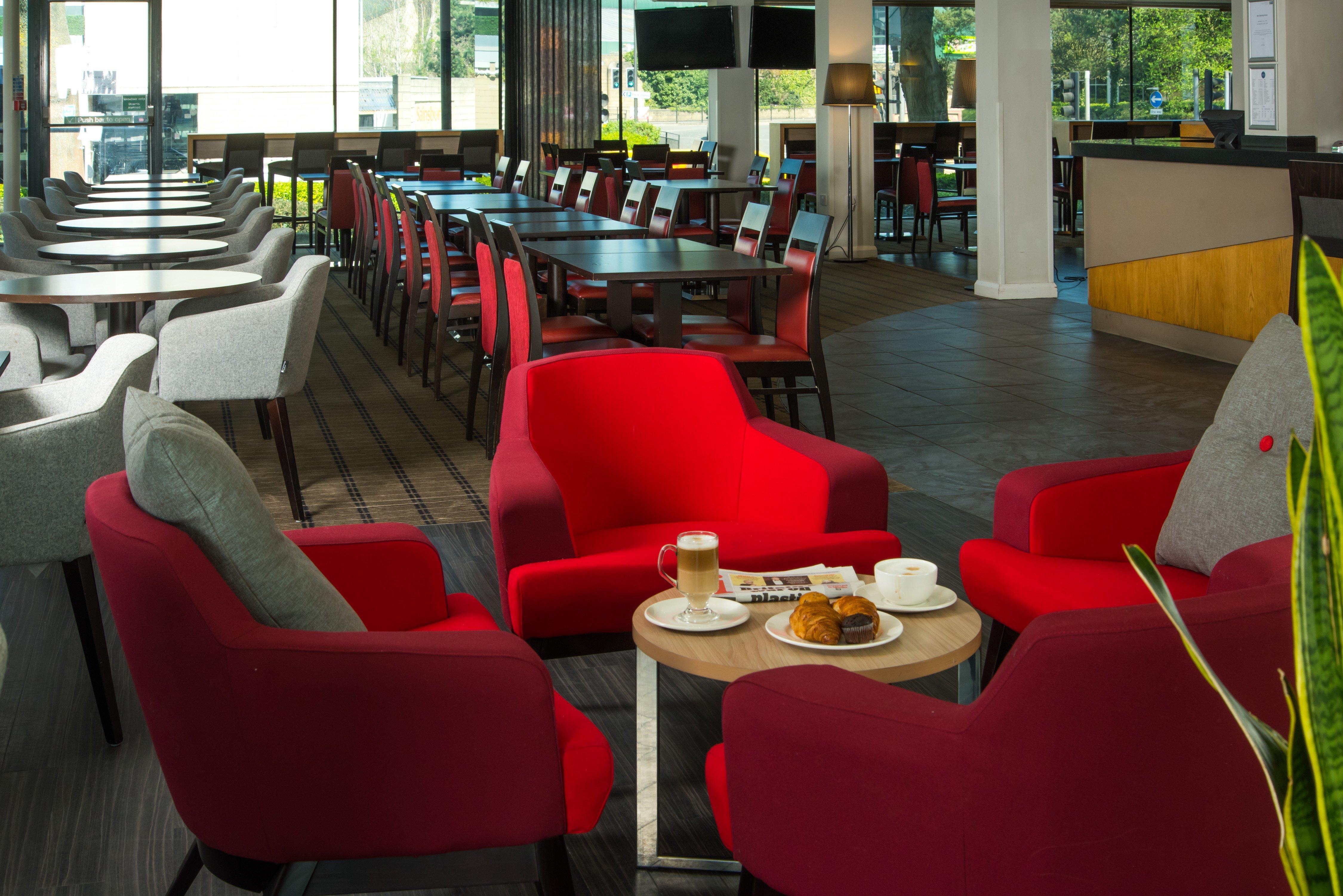 Holiday Inn Express Bath By Ihg Exteriör bild